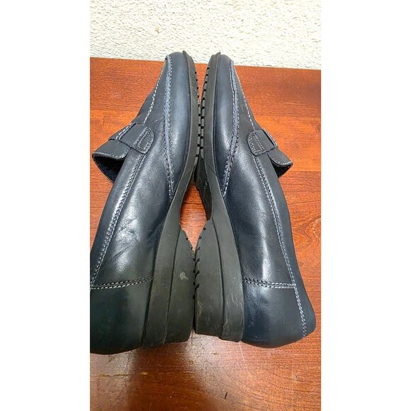 Naturalizer Women's Black Leather Loafers Slip-On Design Low Heel Size 6.5W - Picture 6 of 8